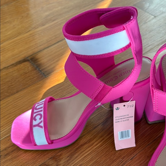 Juicy Couture Pink Sandals with Adjustable Straps - Picture 3 of 6